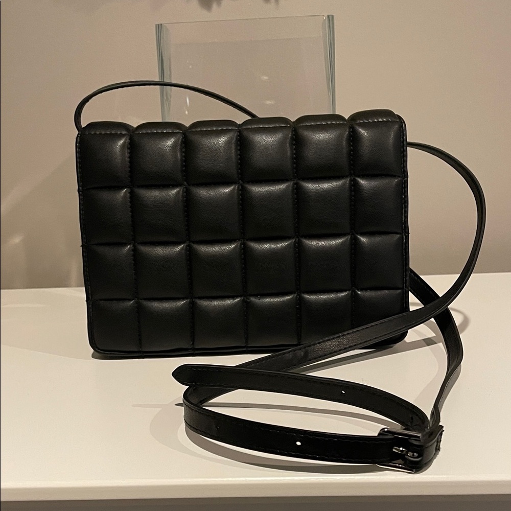 H&M Black Quilted Crossbody Bag